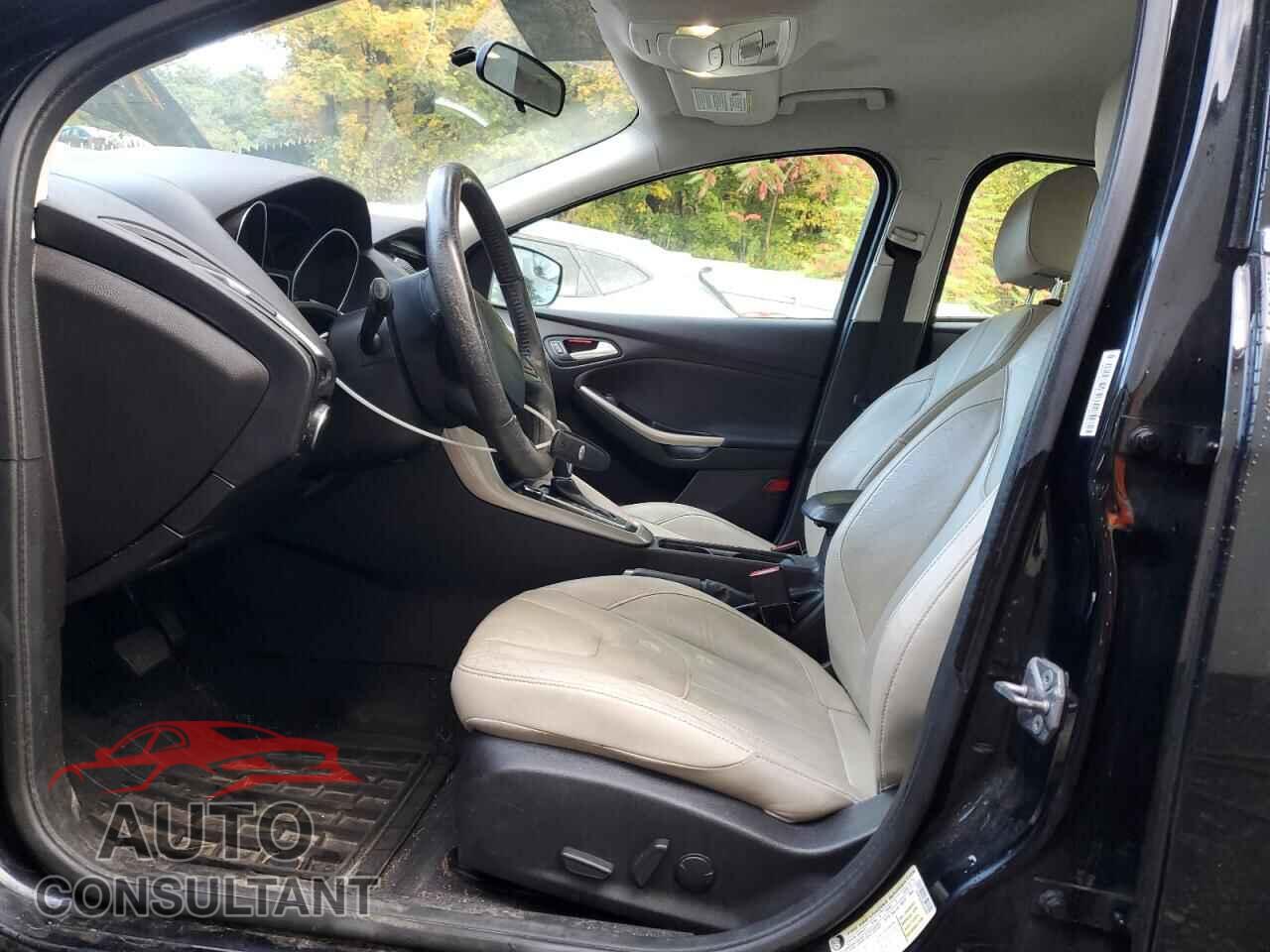 FORD FOCUS 2016 - 1FADP3N29GL332607