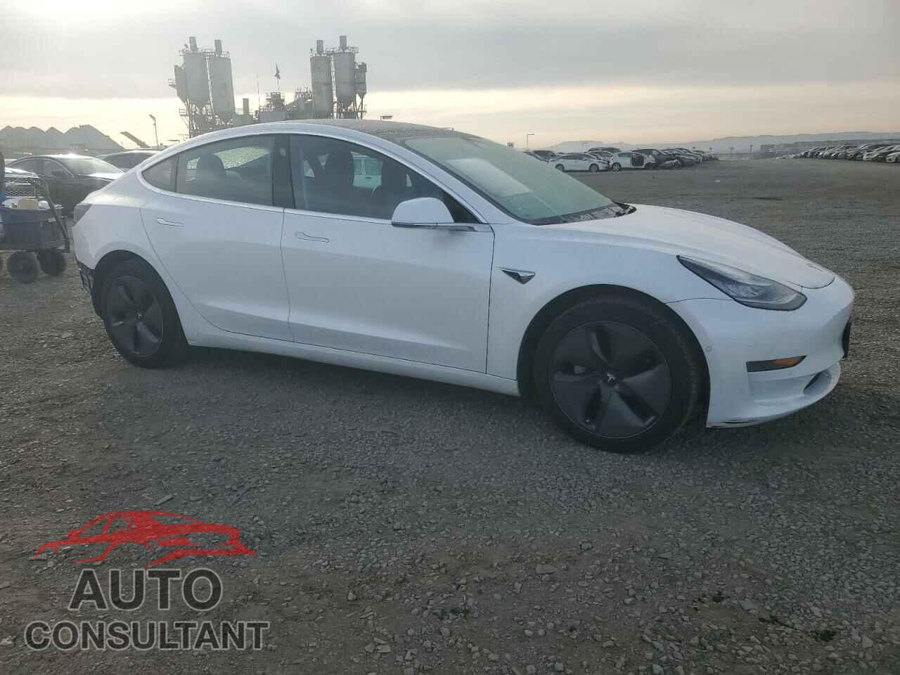TESLA MODEL 3 2019 - 5YJ3E1EA9KF466908