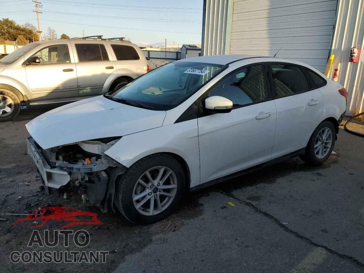 FORD FOCUS 2017 - 1FADP3F27HL226219