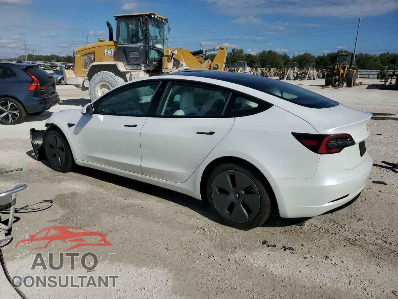 TESLA MODEL 3 2021 - 5YJ3E1EA5MF908568