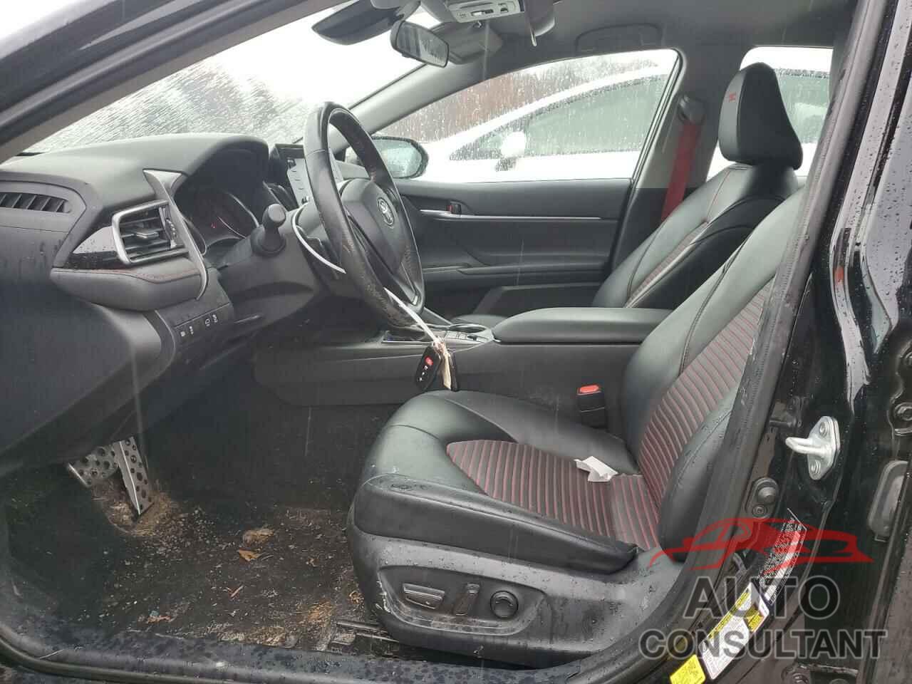 TOYOTA CAMRY 2021 - 4T1KZ1AK9MU052225