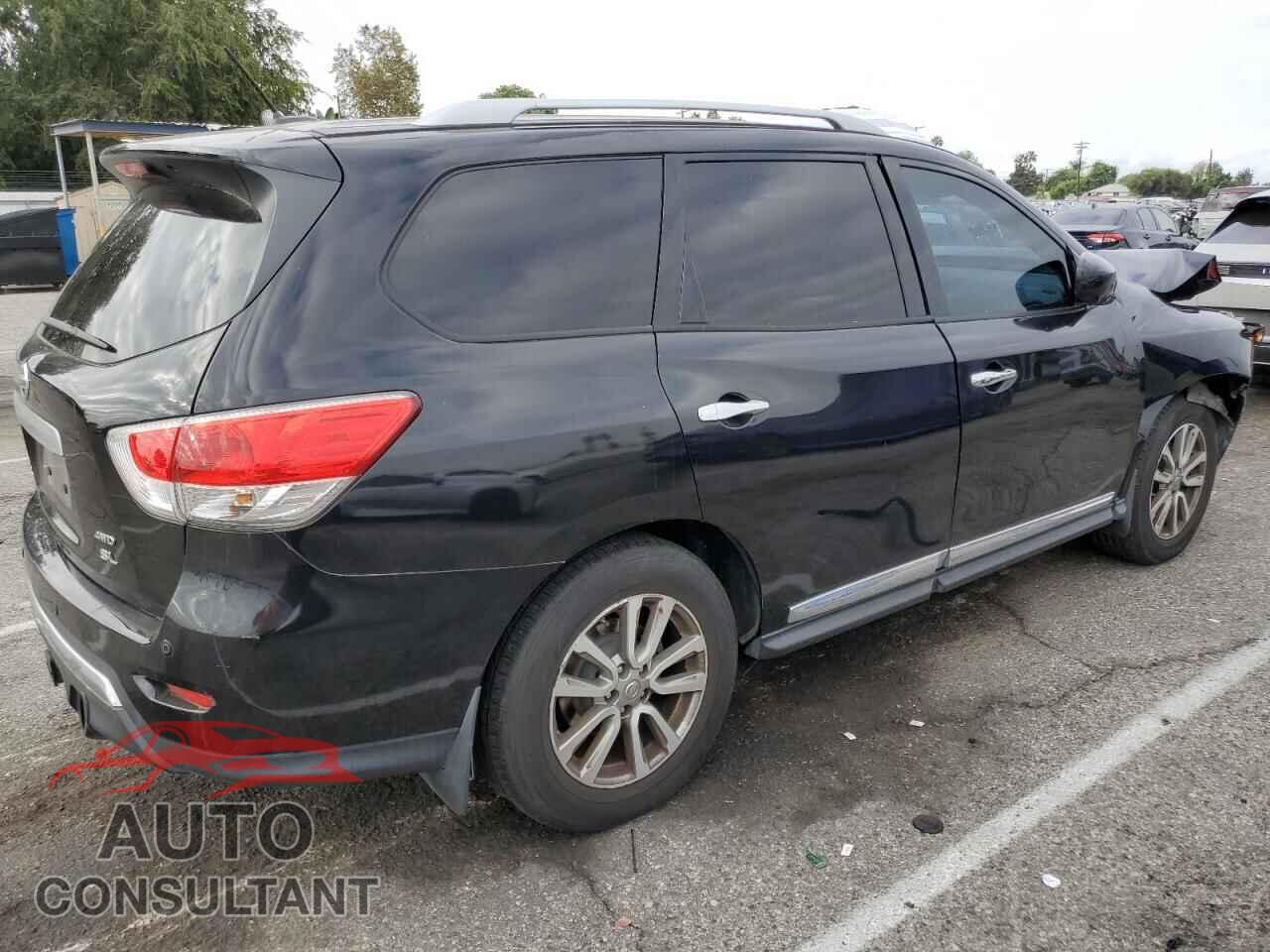 NISSAN PATHFINDER 2015 - 5N1AR2MM0FC712563