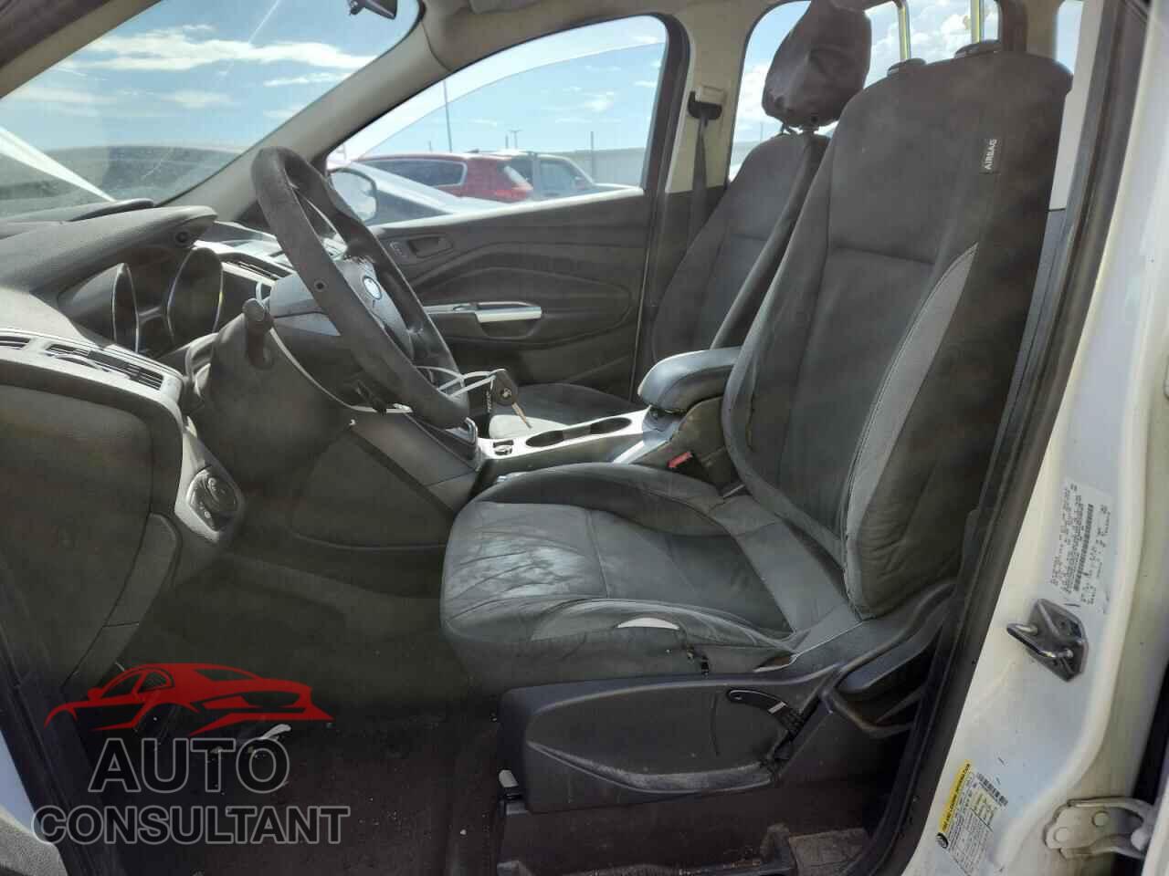 FORD ESCAPE 2013 - 1FMCU0F74DUC95359