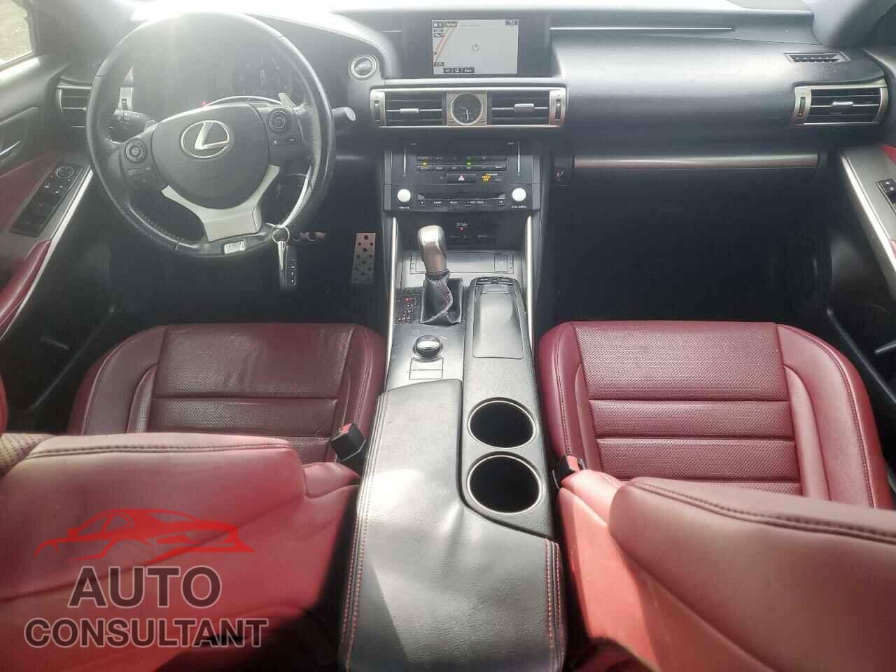LEXUS IS 2014 - JTHBE1D24E5008977
