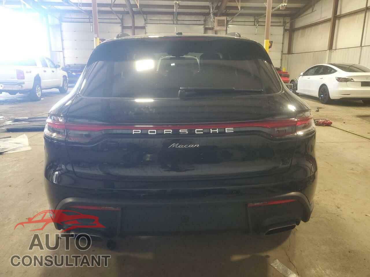 PORSCHE MACAN BASE 2023 - WP1AA2A50PLB15759
