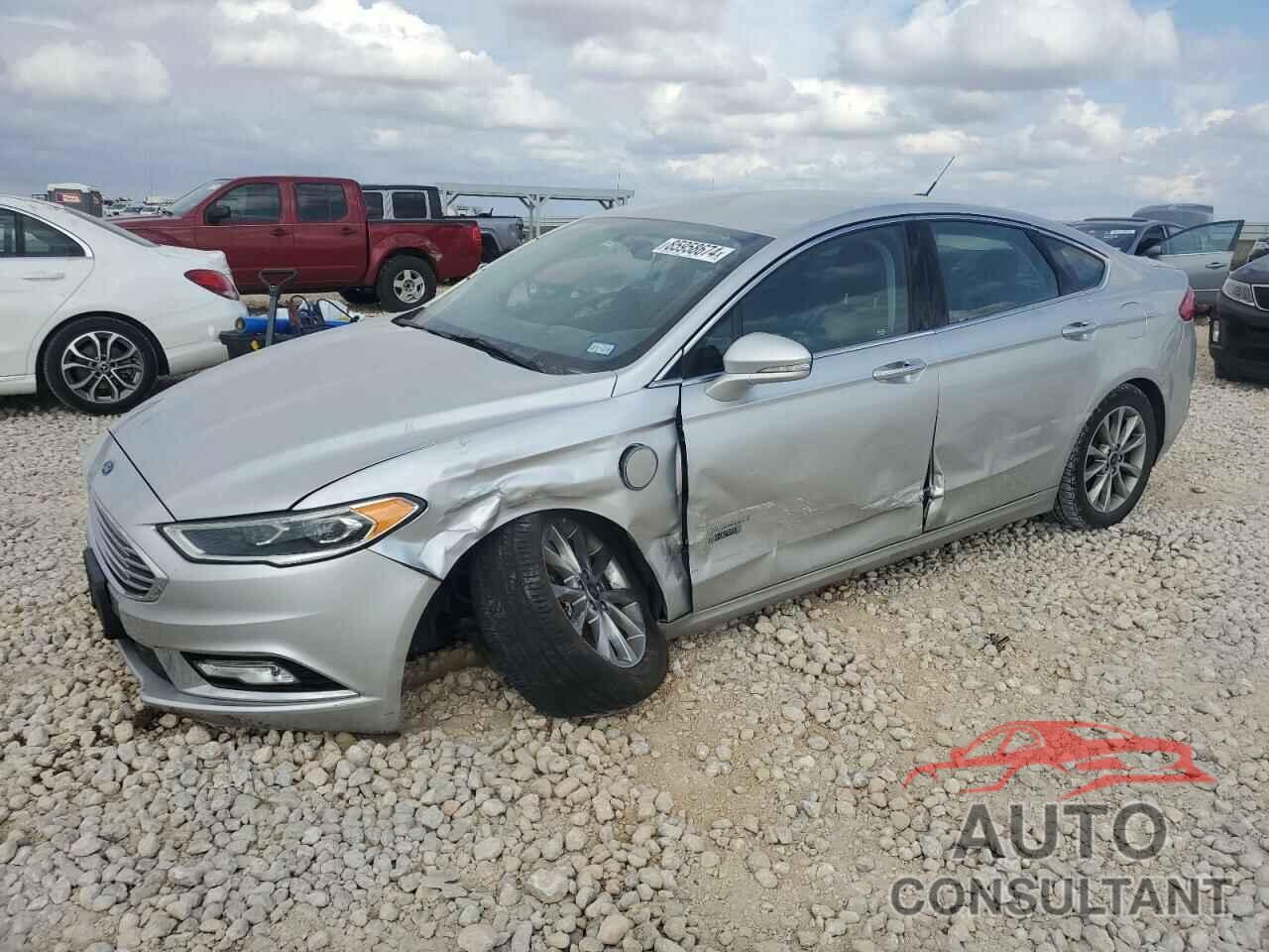 FORD FUSION 2018 - 3FA6P0SU6JR258438