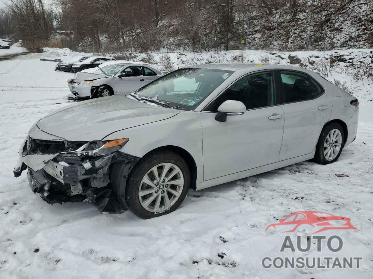 TOYOTA CAMRY 2022 - 4T1R11BK0NU067167