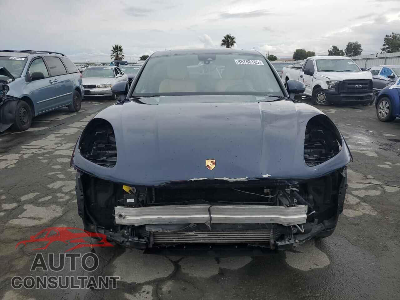 PORSCHE MACAN 2018 - WP1AA2A53JLB23703