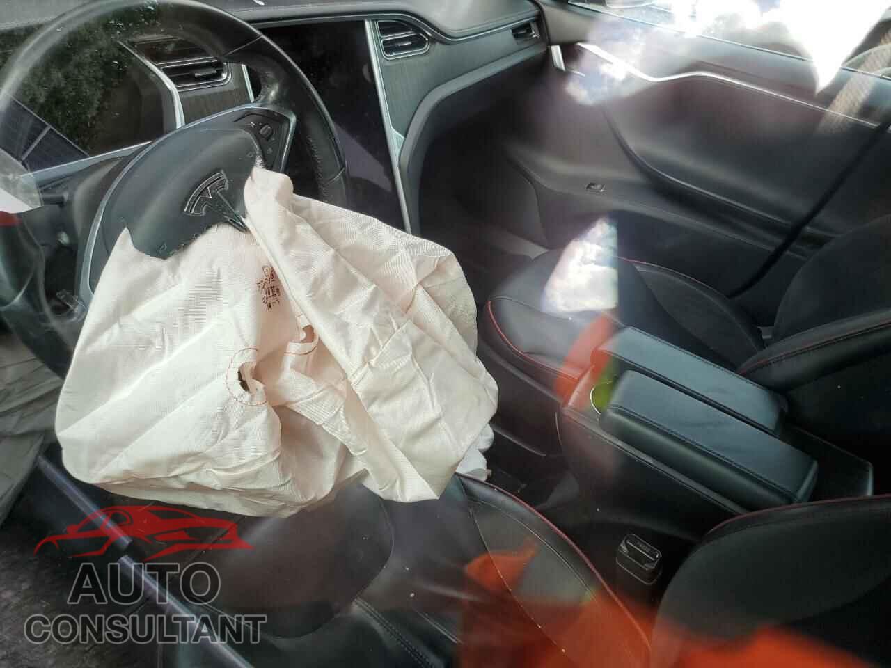 TESLA MODEL S 2012 - 5YJSA1DP8CFP02351