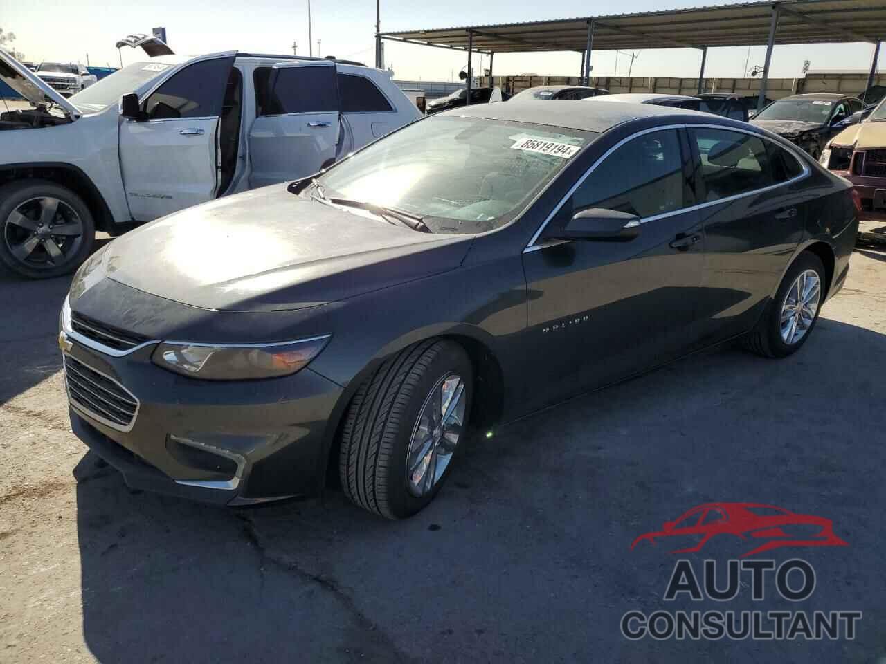 CHEVROLET MALIBU 2018 - 1G1ZD5ST0JF100395