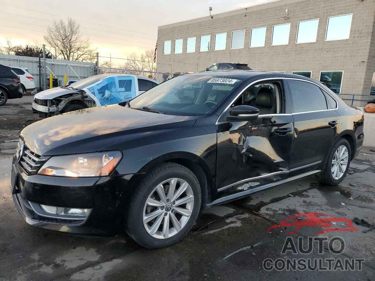 VOLKSWAGEN PASSAT 2013 - 1VWCH7A30DC028731
