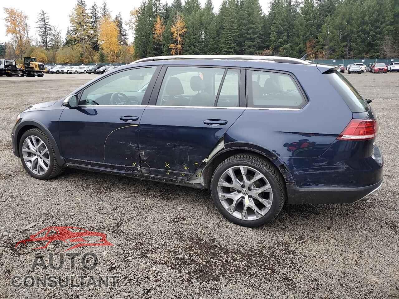 VOLKSWAGEN GOLF 2018 - 3VWH17AU5JM767705