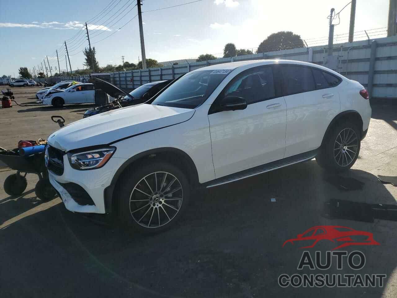 MERCEDES-BENZ GLC-CLASS 2023 - W1N0J8EB2PG168979