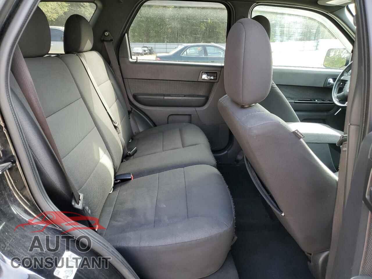 FORD ESCAPE 2012 - 1FMCU0DG0CKB40174