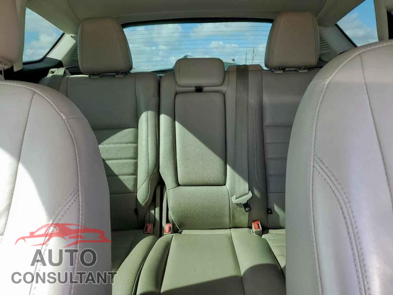 FORD CMAX 2013 - 1FADP5CU1DL553596