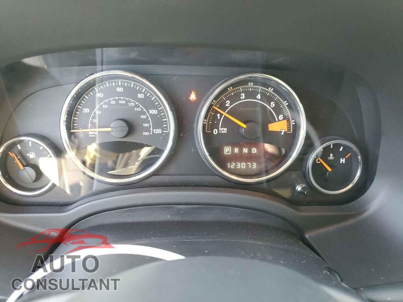 JEEP COMPASS 2015 - 1C4NJDEB4FD323988