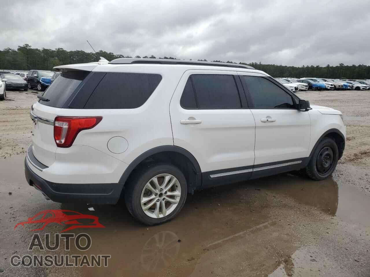 FORD EXPLORER 2018 - 1FM5K7D88JGB97464