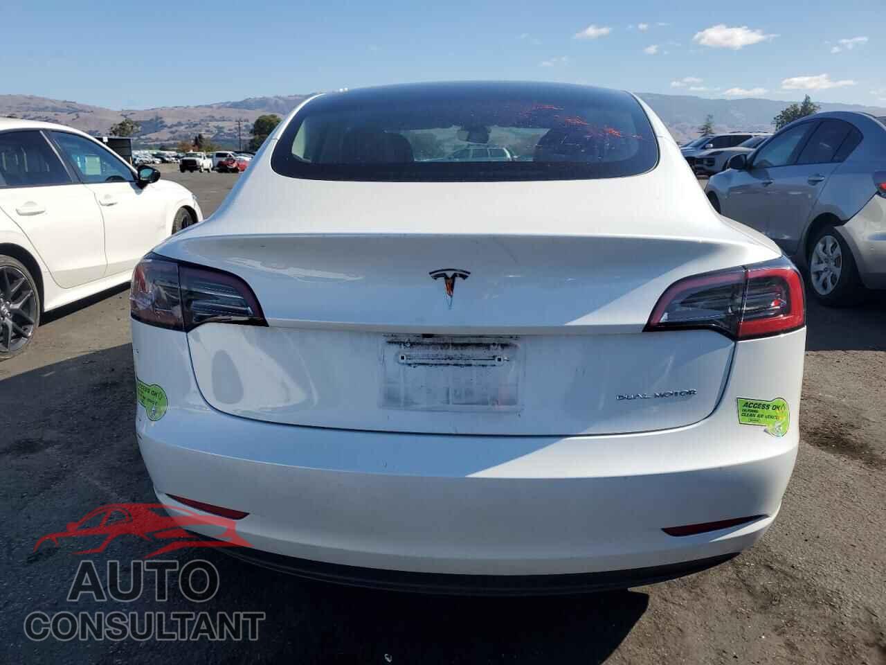 TESLA MODEL 3 2023 - 5YJ3E1EB4PF596286