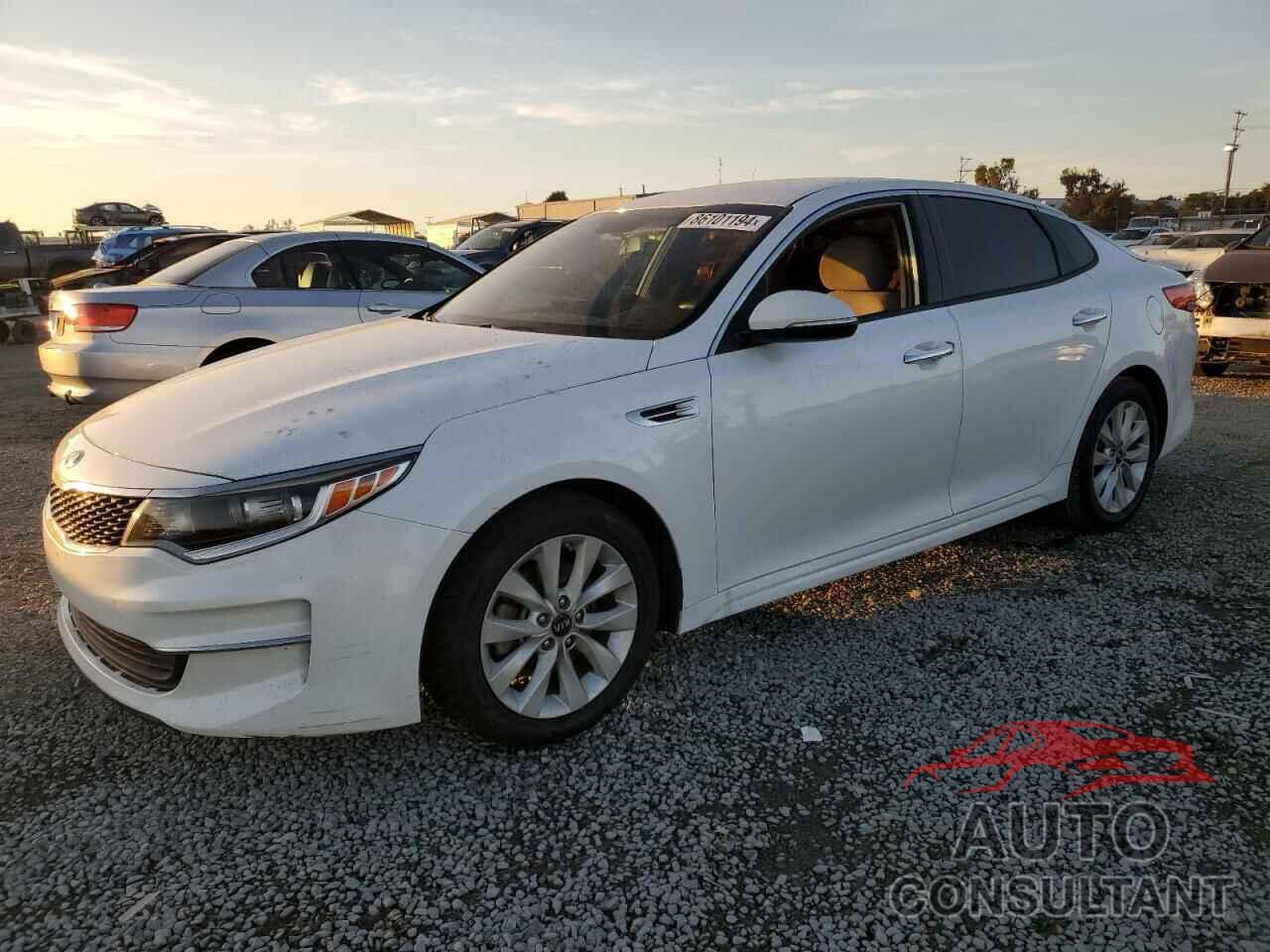 KIA OPTIMA 2016 - 5XXGT4L31GG004425