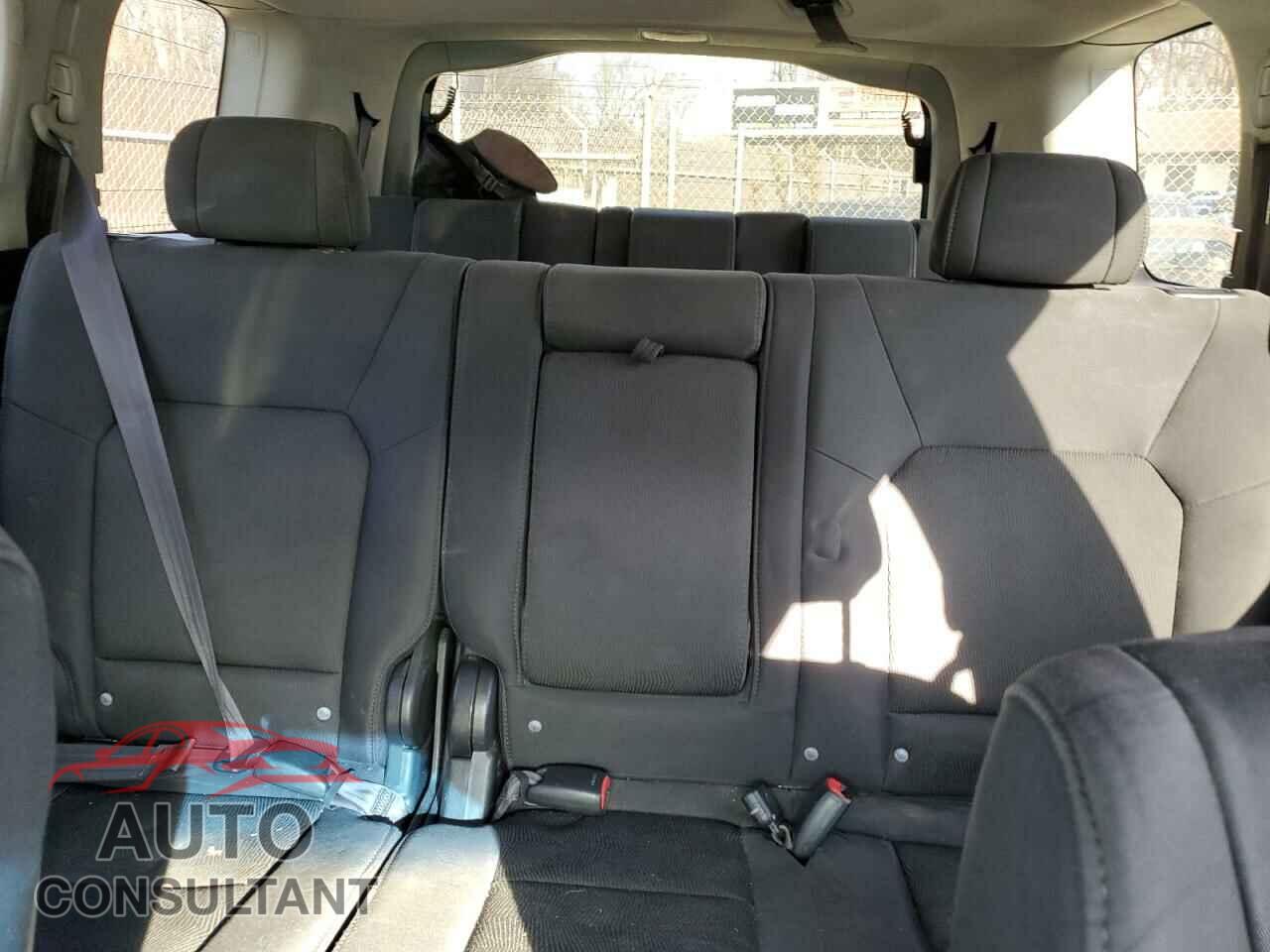 HONDA PILOT 2011 - 5FNYF4H22BB085782