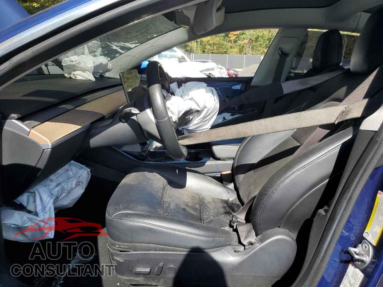 TESLA MODEL 3 2018 - 5YJ3E1EA5JF027753