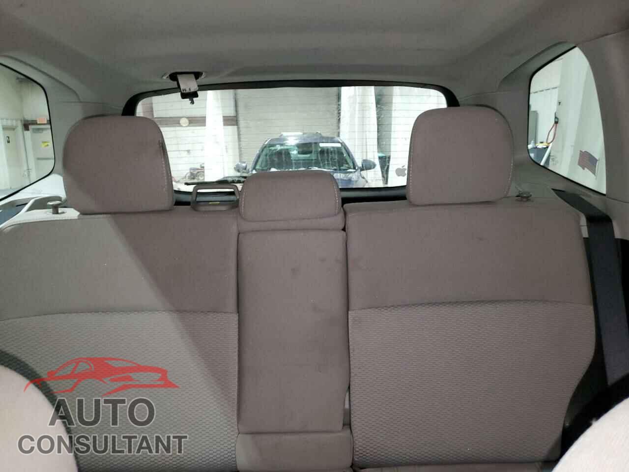 SUBARU FORESTER 2017 - JF2SJAEC1HH455761