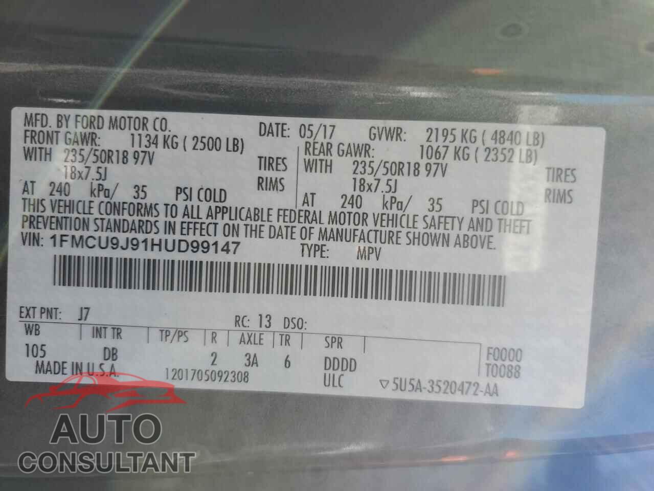 FORD ESCAPE 2017 - 1FMCU9J91HUD99147