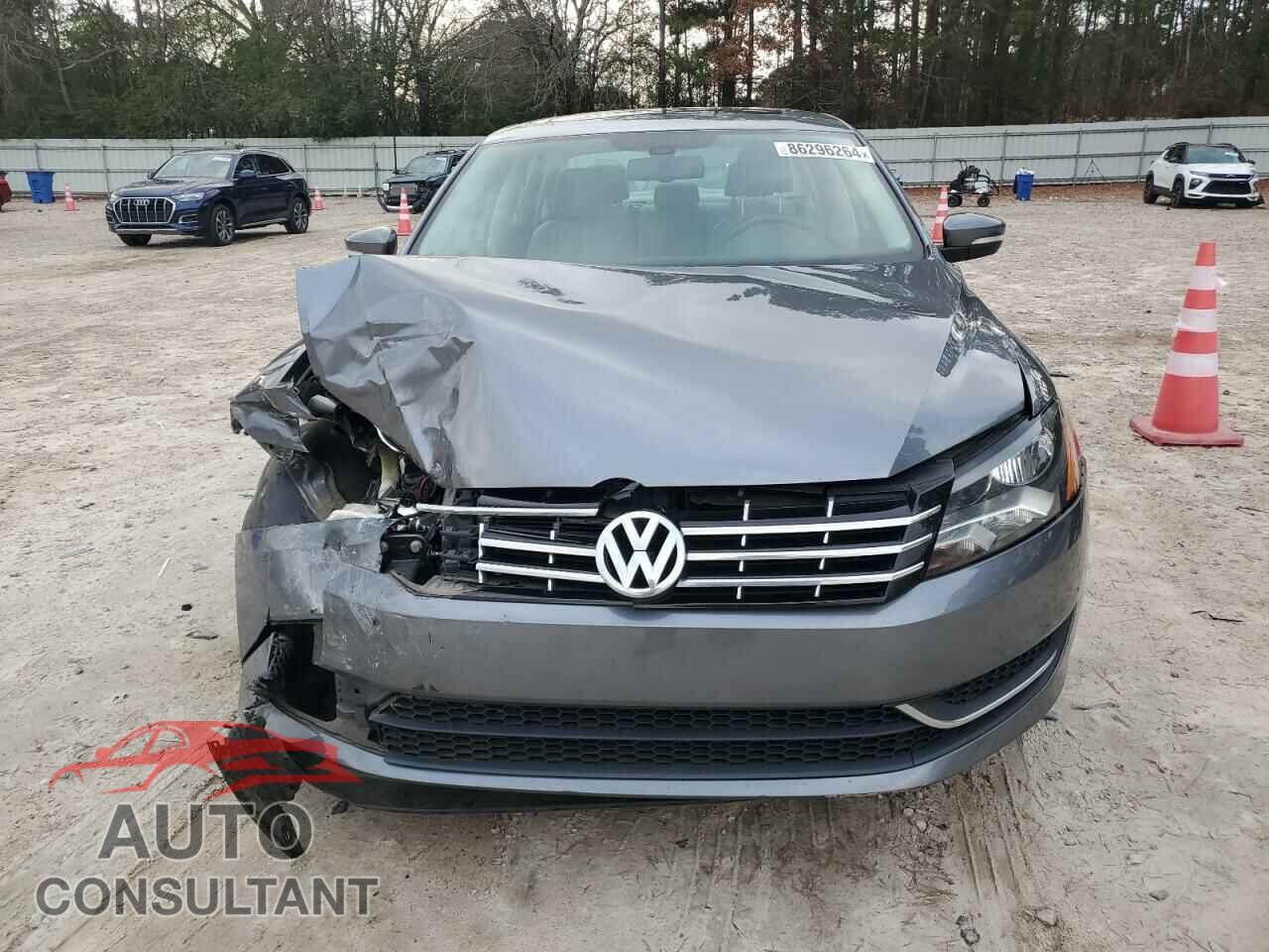 VOLKSWAGEN PASSAT 2013 - 1VWCH7A31DC097718