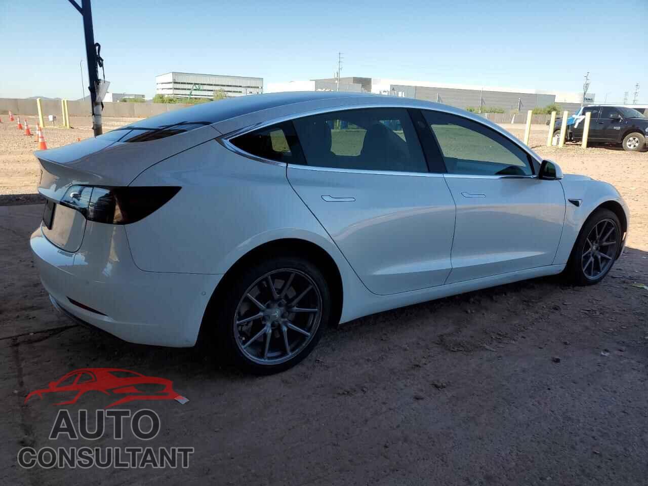 TESLA MODEL 3 2018 - 5YJ3E1EA2JF162611
