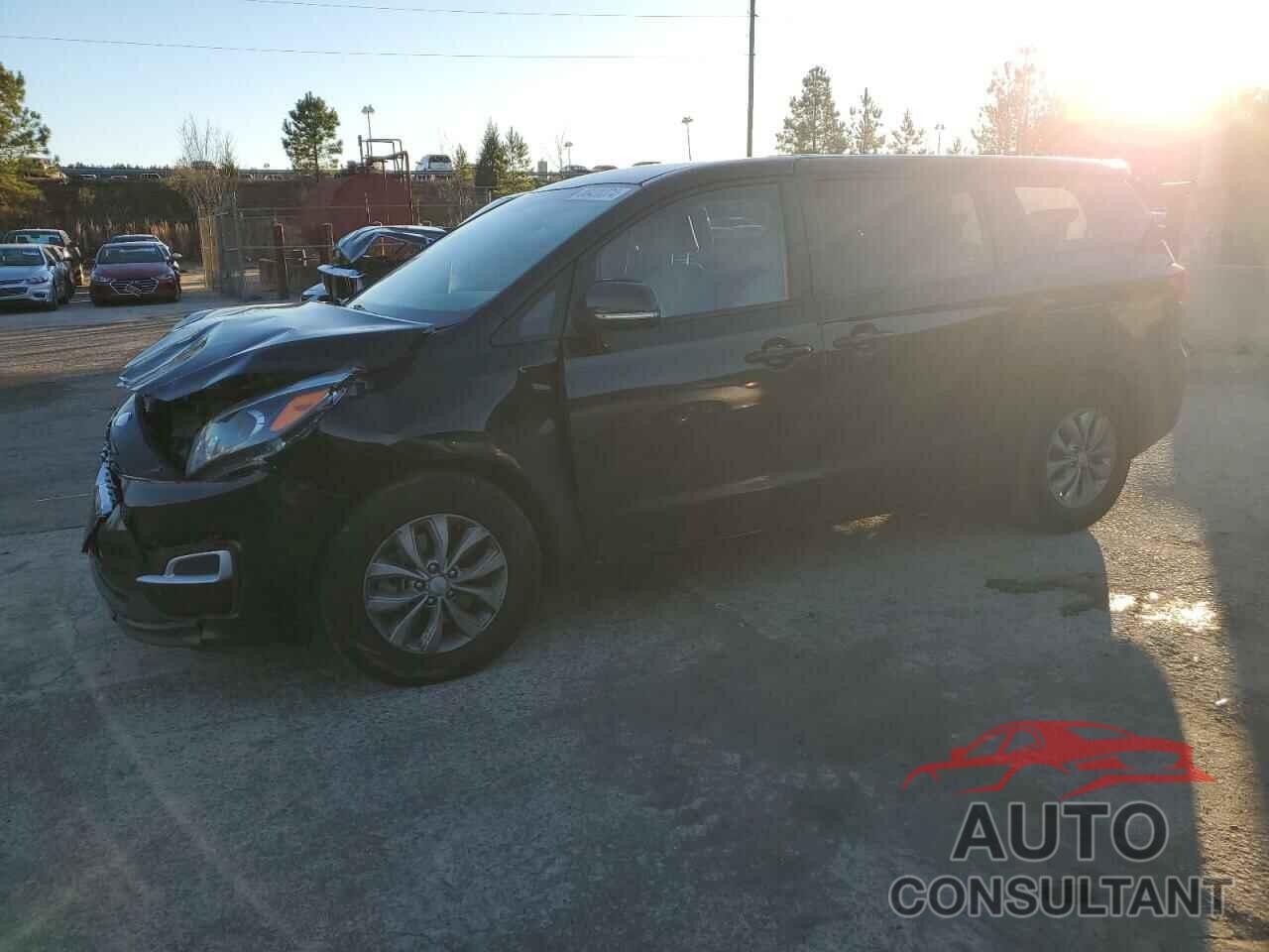 KIA All Models 2019 - KNDMB5C17K6566816