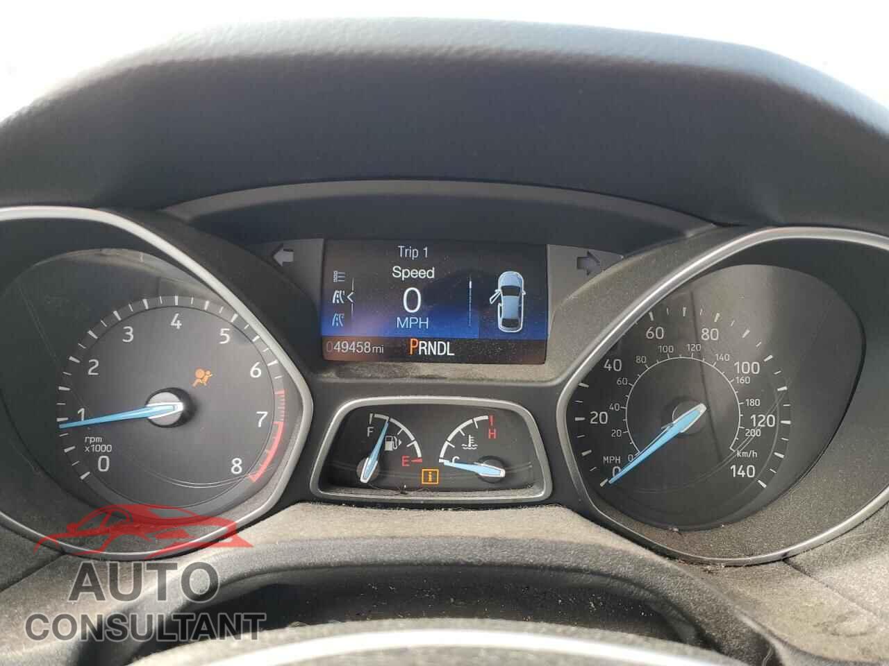 FORD FOCUS 2015 - 1FADP3E24FL228279
