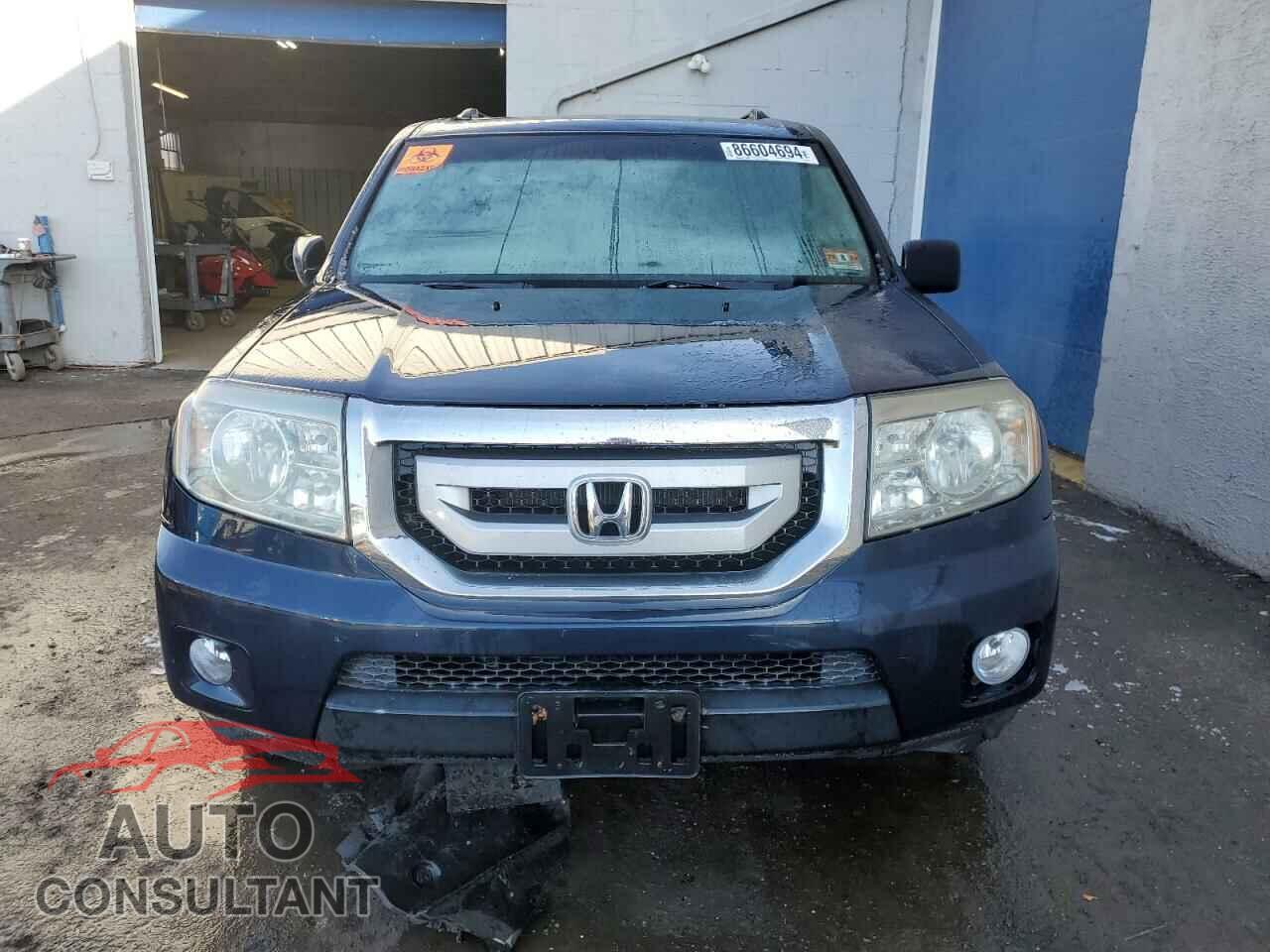 HONDA PILOT 2010 - 5FNYF4H61AB004210