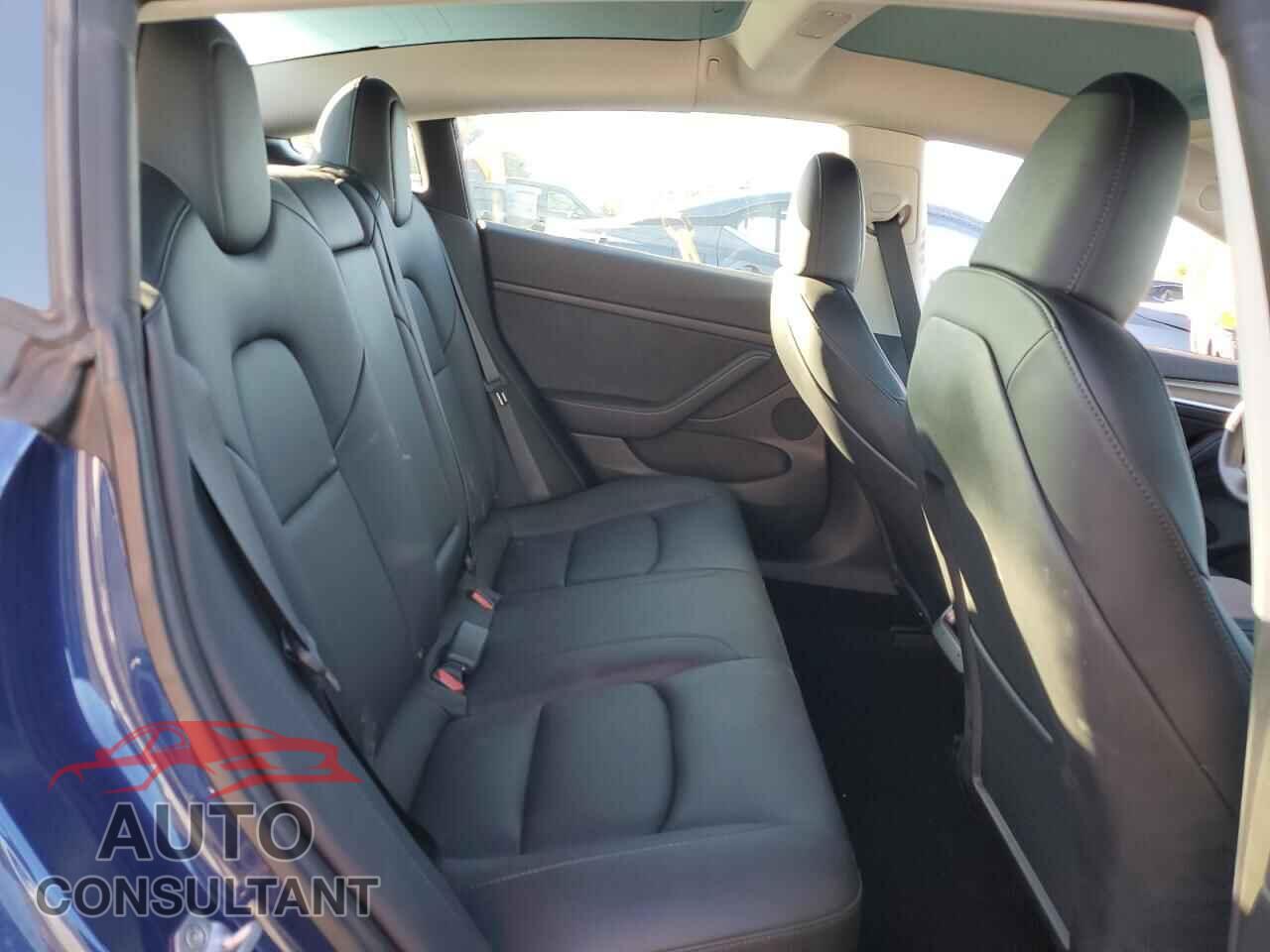 TESLA MODEL 3 2023 - 5YJ3E1EA4PF548701