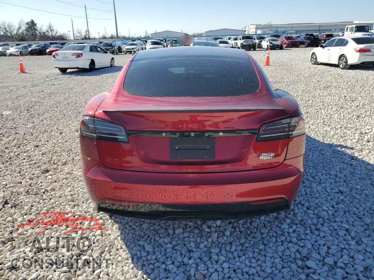 TESLA MODEL S 2024 - 5YJSA1E61RF533045