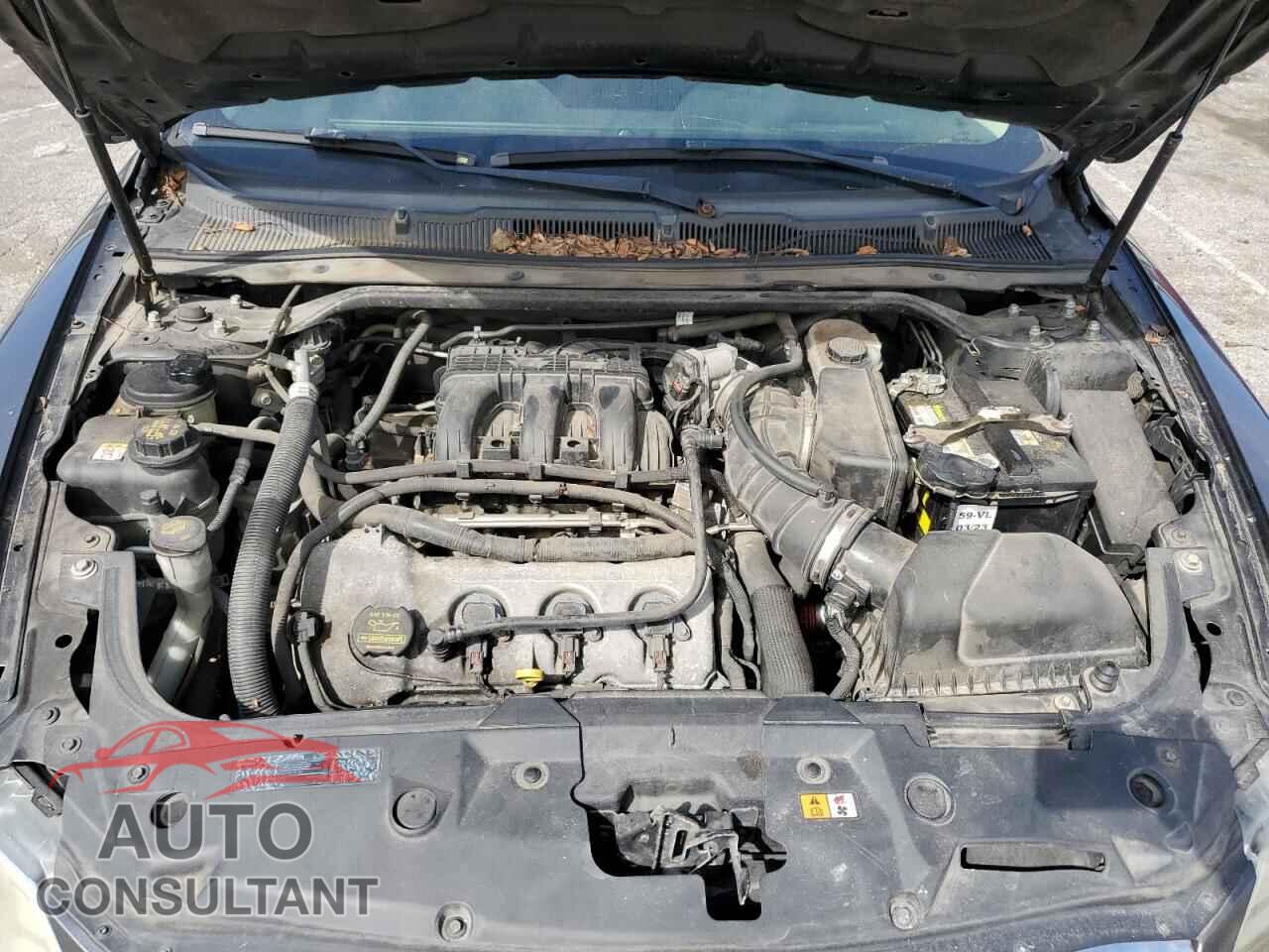 FORD TAURUS 2011 - 1FAHP2FW7BG112610