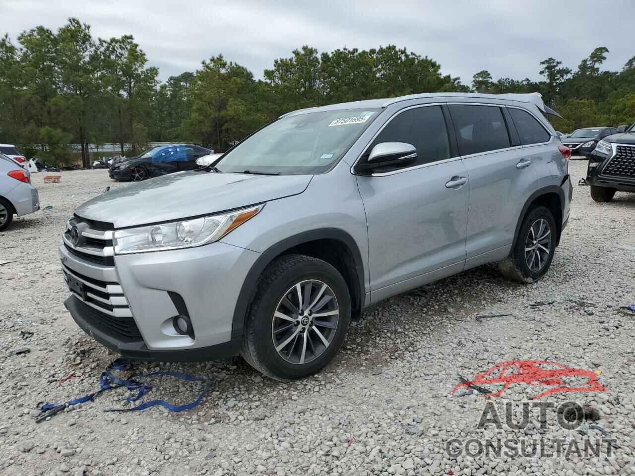 TOYOTA HIGHLANDER 2018 - 5TDKZRFH8JS288073