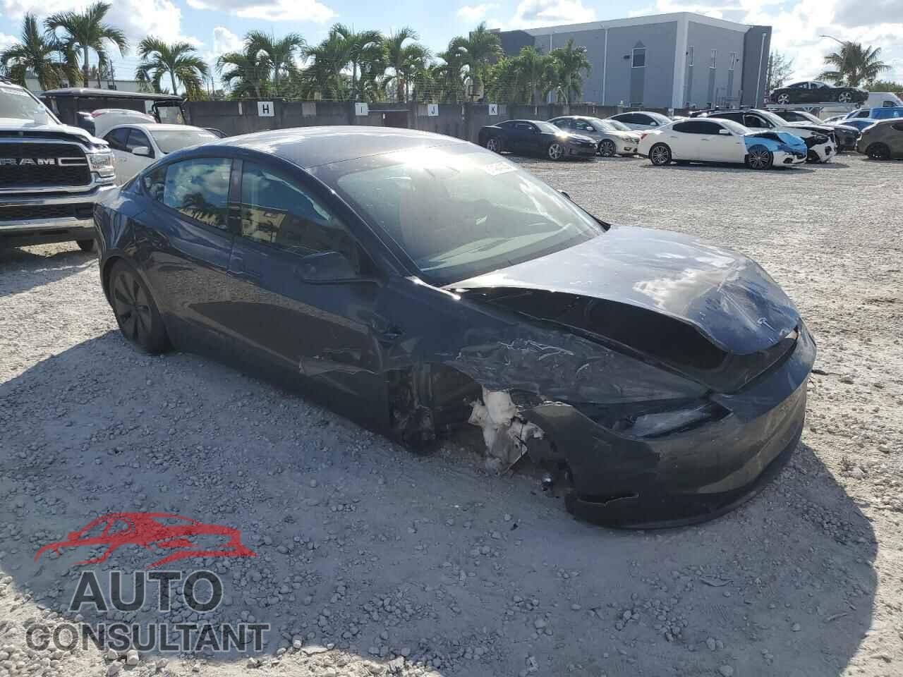 TESLA MODEL 3 2024 - 5YJ3E1EA1RF735087