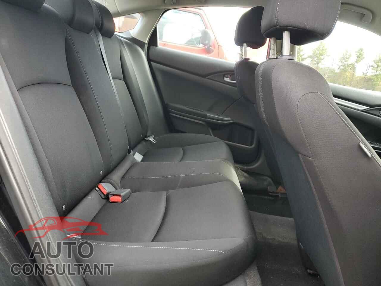 HONDA CIVIC 2019 - 2HGFC2F67KH522066