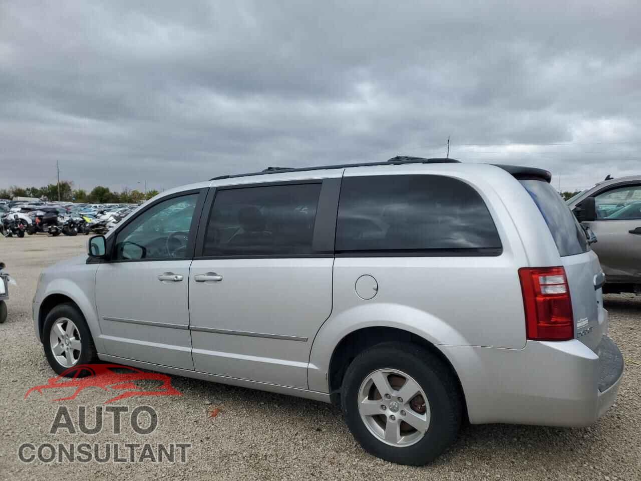 DODGE CARAVAN 2010 - 2D4RN5D10AR261437