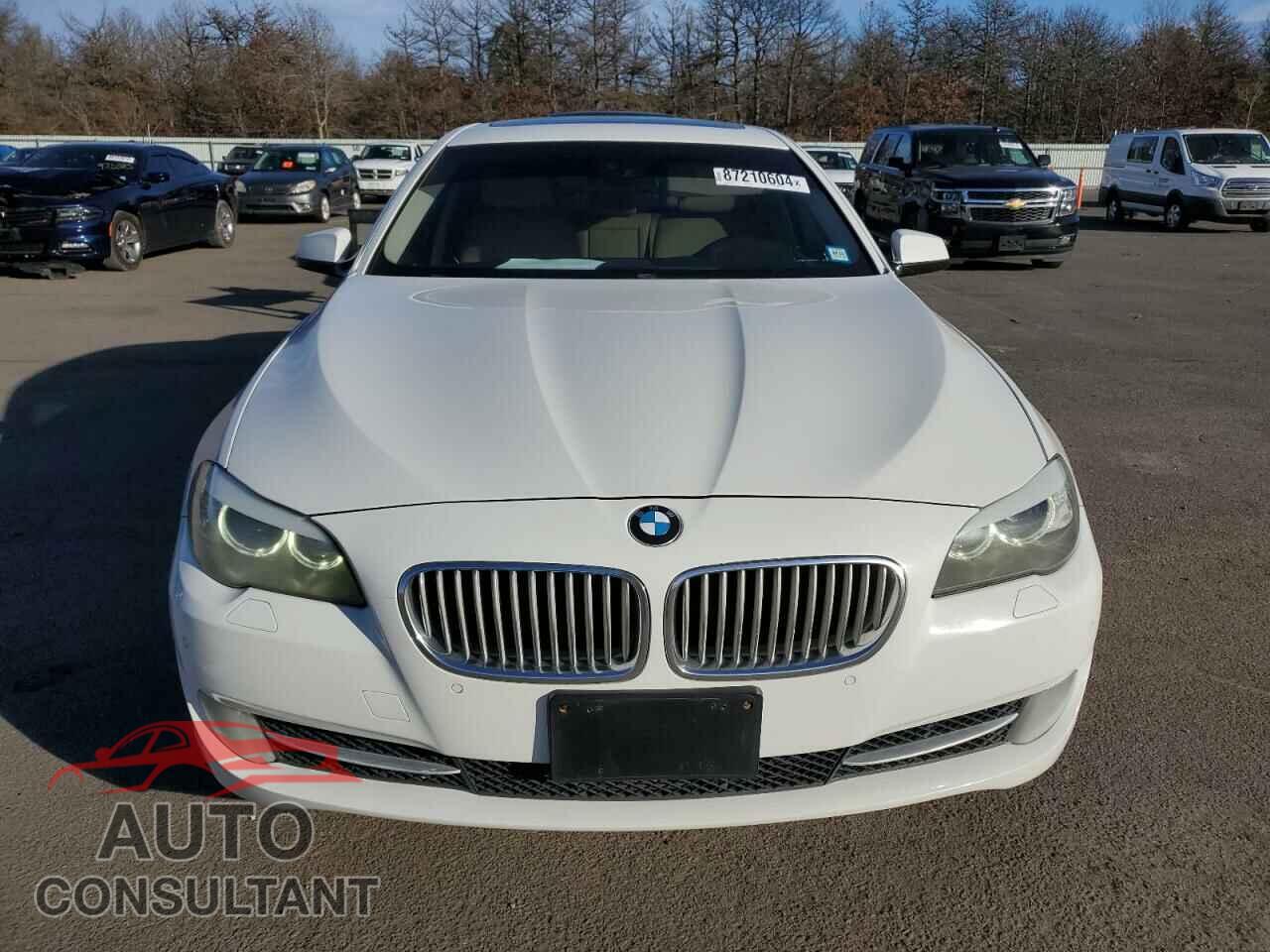 BMW 5 SERIES 2011 - WBAFR9C55BC599360