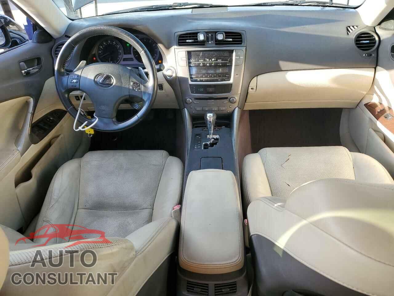 LEXUS IS 2010 - JTHBF5C23A5122825