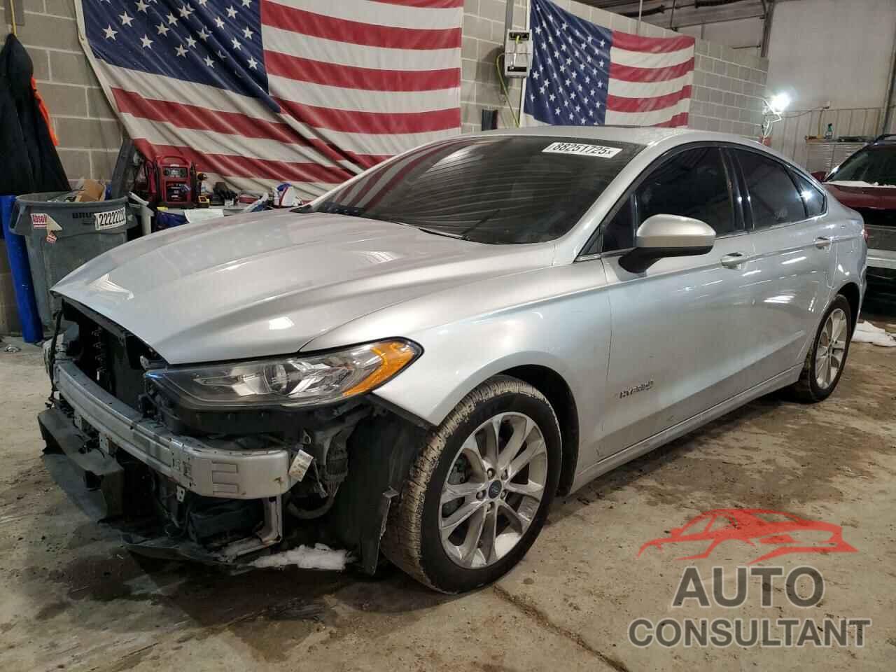 FORD FUSION 2019 - 3FA6P0LU5KR106859