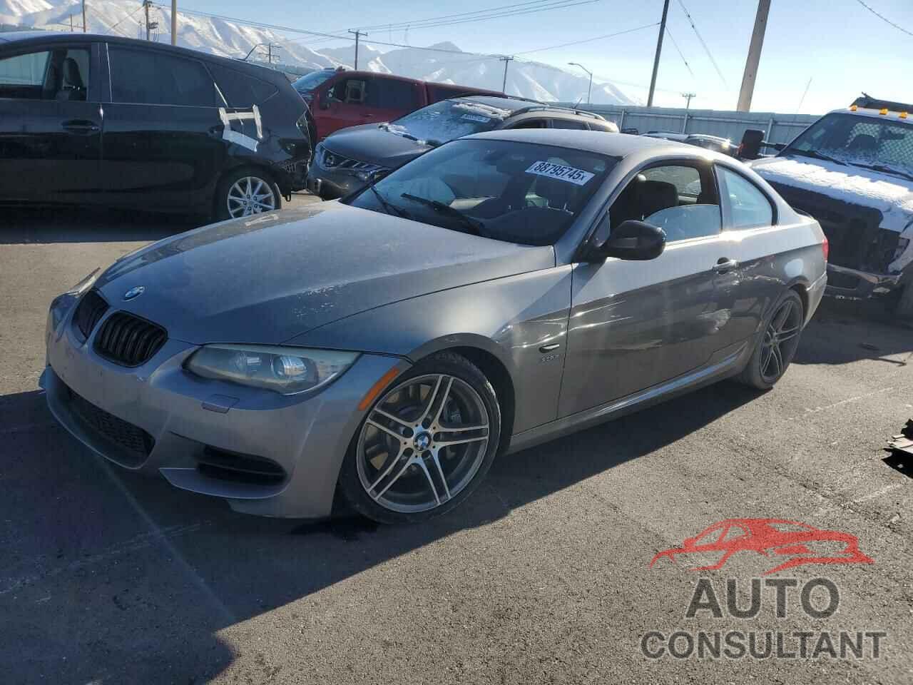 BMW 3 SERIES 2011 - WBAKG1C56BE618069