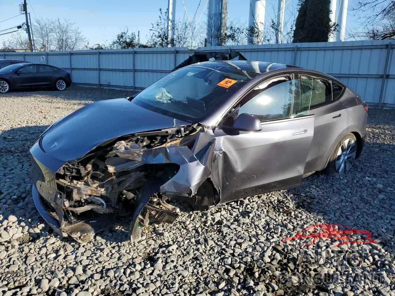 TESLA MODEL Y 2023 - 7SAYGAEE6PF846575