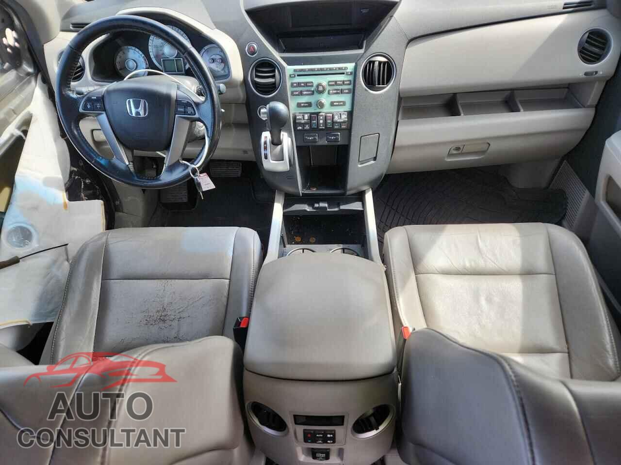 HONDA PILOT 2011 - 5FNYF4H54BB107047