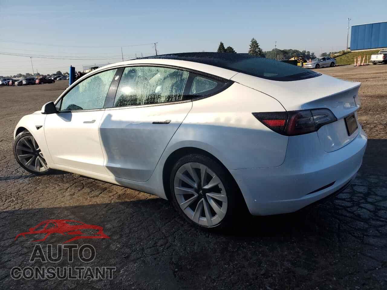 TESLA MODEL 3 2022 - 5YJ3E1EA6NF371131