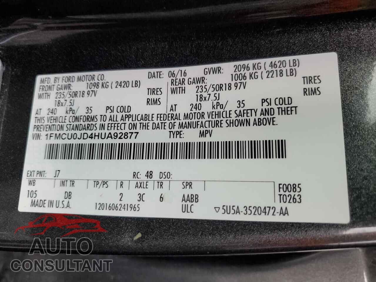 FORD ESCAPE 2017 - 1FMCU0JD4HUA92877