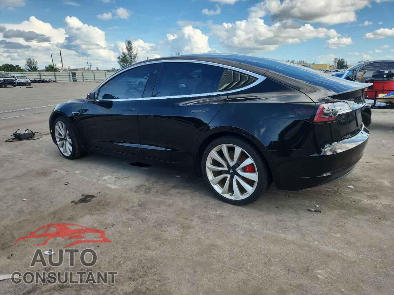 TESLA MODEL 3 2019 - 5YJ3E1EBXKF413739
