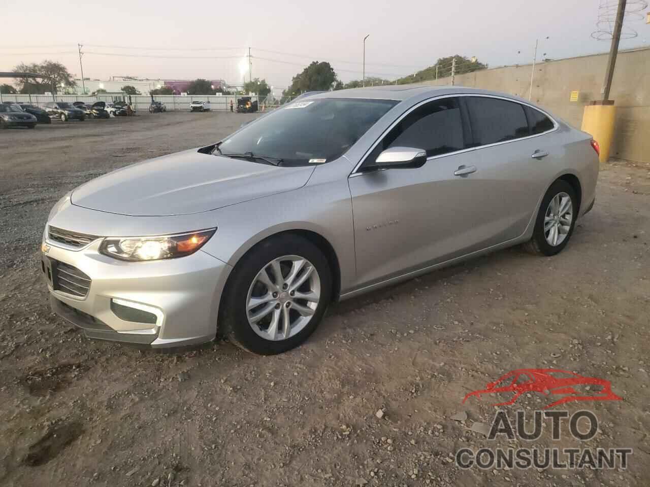 CHEVROLET MALIBU 2017 - 1G1ZE5STXHF216761