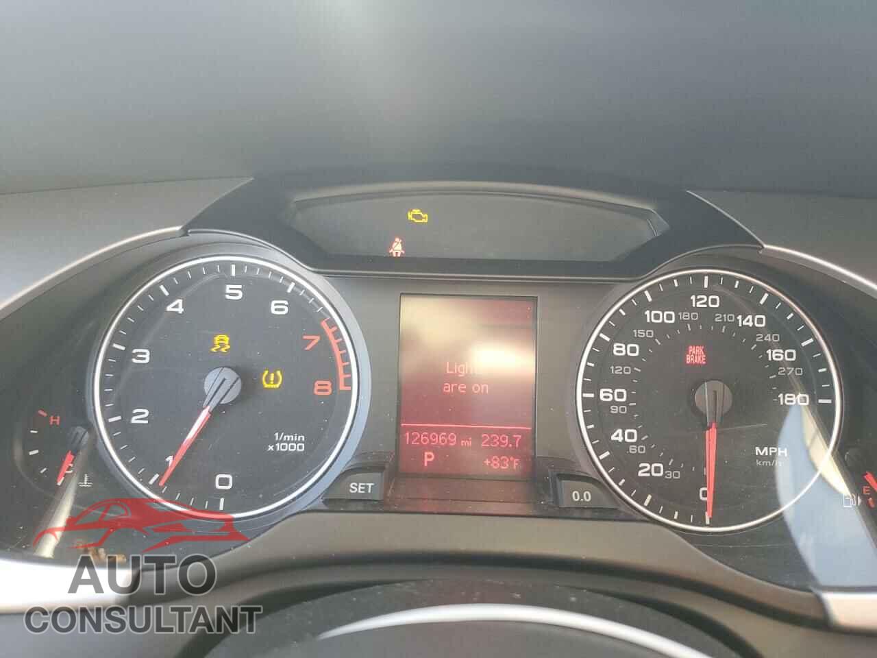 AUDI A4 2012 - WAUWFAFL6CA081193